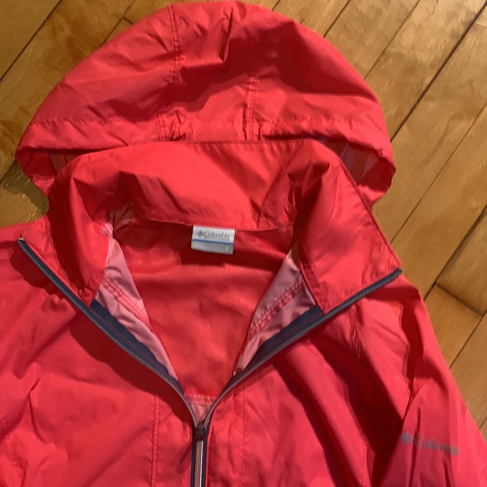 Columbia Windbreaker - Picture 5 of 9